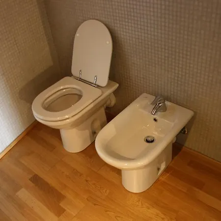 Apartment Via Maironi Da Ponte *
