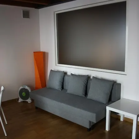 Via Maironi Da Ponte Apartment