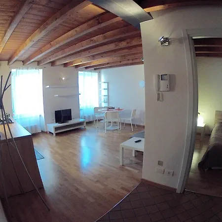 Via Maironi Da Ponte Apartment Bergamo